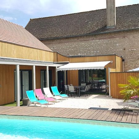Au Petit Pressoir Bed & Breakfast Givry  Eksteriør bilde