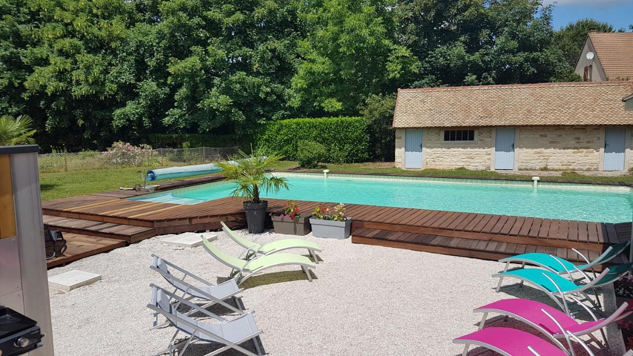 Au Petit Pressoir Bed & Breakfast Givry  Eksteriør bilde